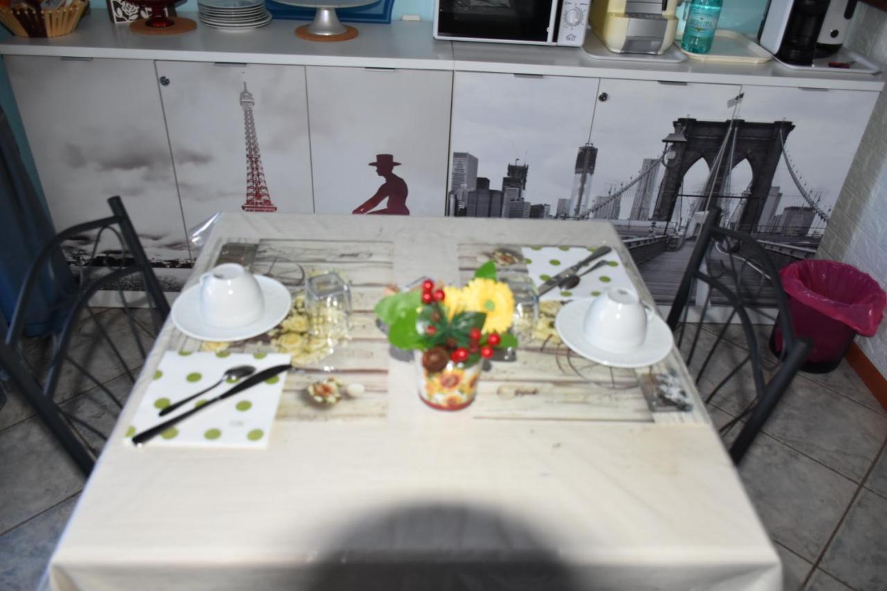 B&B Il Girasole Асемини Екстериор снимка