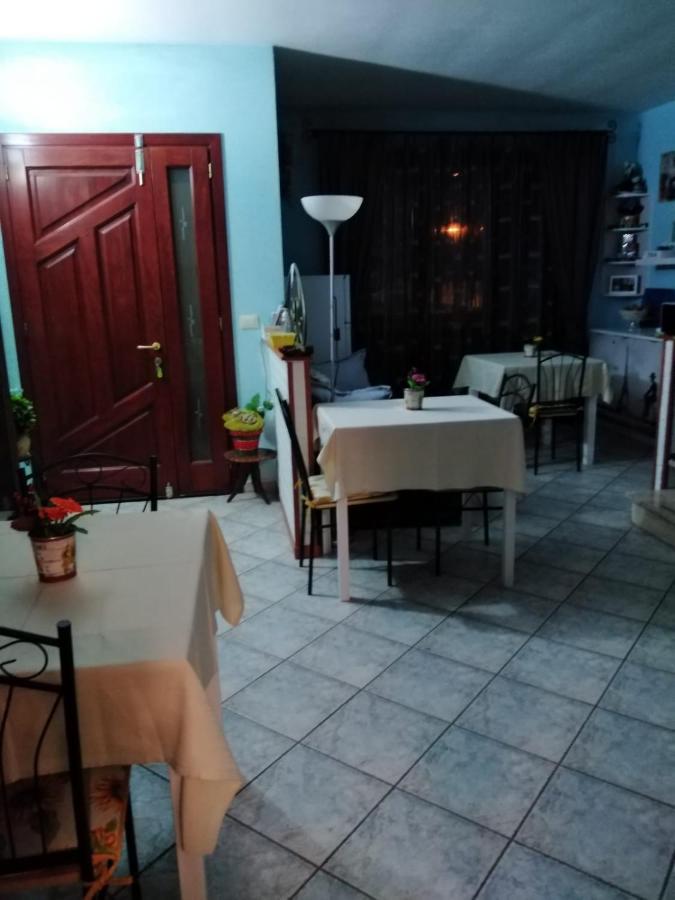 B&B Il Girasole Асемини Екстериор снимка