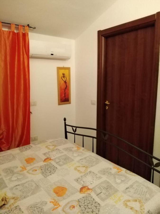 B&B Il Girasole Асемини Екстериор снимка