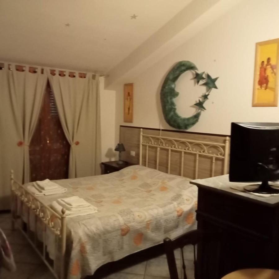 B&B Il Girasole Асемини Екстериор снимка